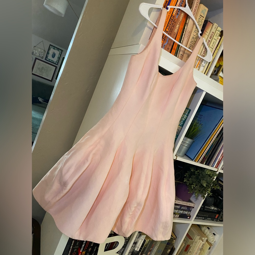 Halston Blush Tulip Dress 🌷